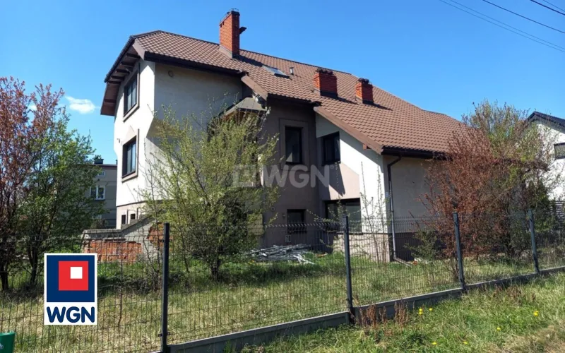 Dom na  sprzedaż Częstochowa - Dom pełen nowoczesnych rozwiązań